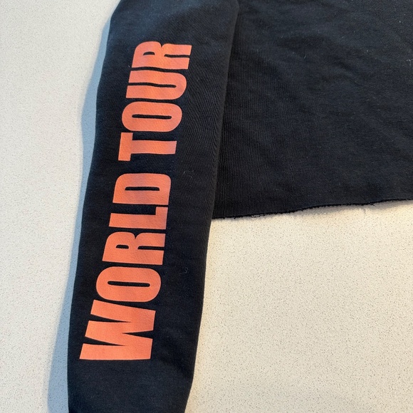 PURPOSE Justin Bieber World Tour Cropped Hoodie (H&M collab) - Picture 3 of 5